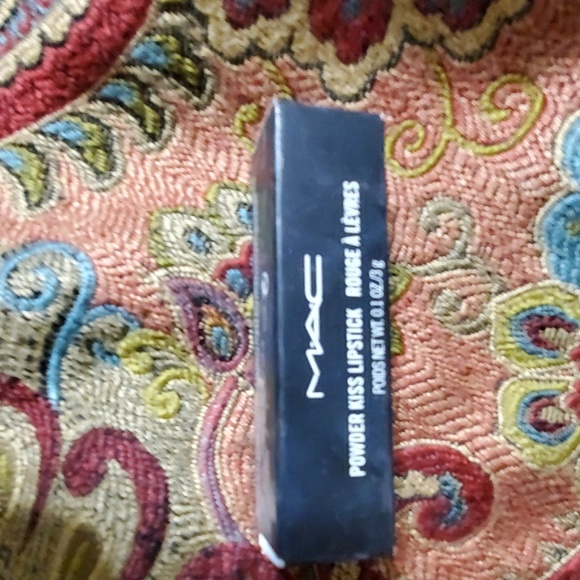 Mac style shocked lipstick - Picture 1 of 1
